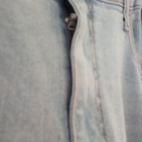 AKIRA CRYSTAL FRINGED JEANS - Picture 6 of 16